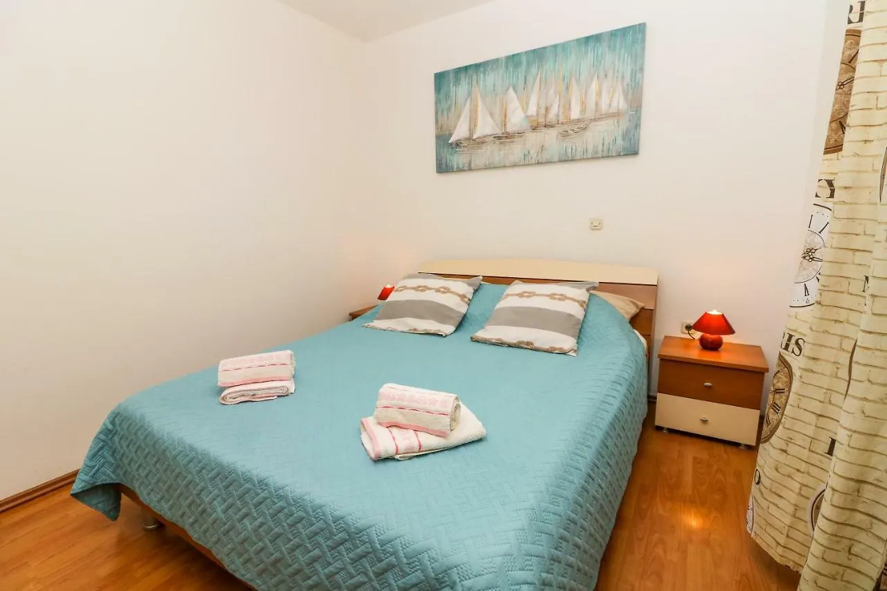 Apartments Ines Baška
