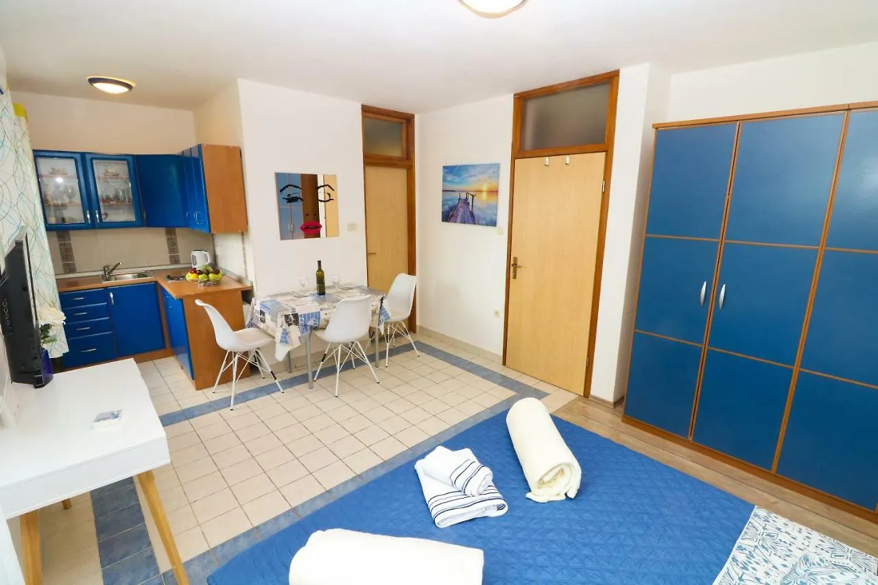 Apartments Ines Baška